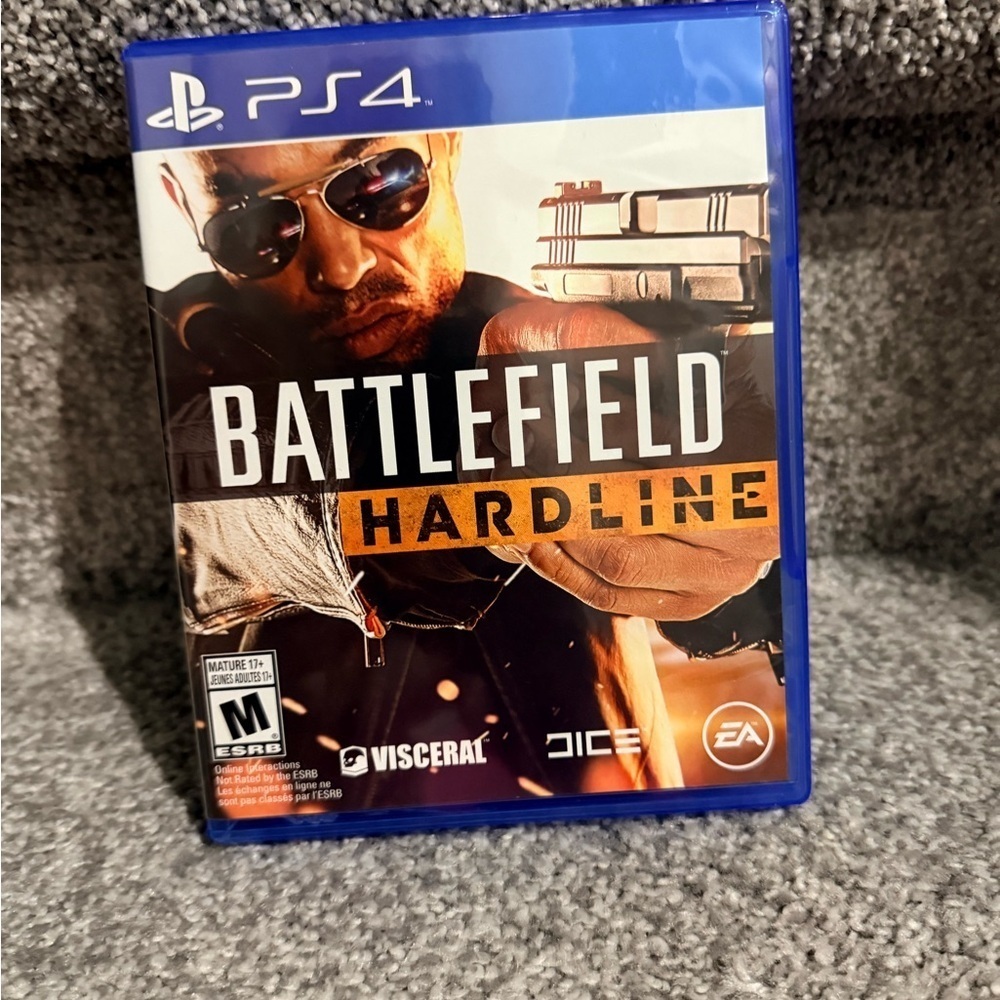 PS4 Video Game Collection - Blue Cases - Picture 3 of 4